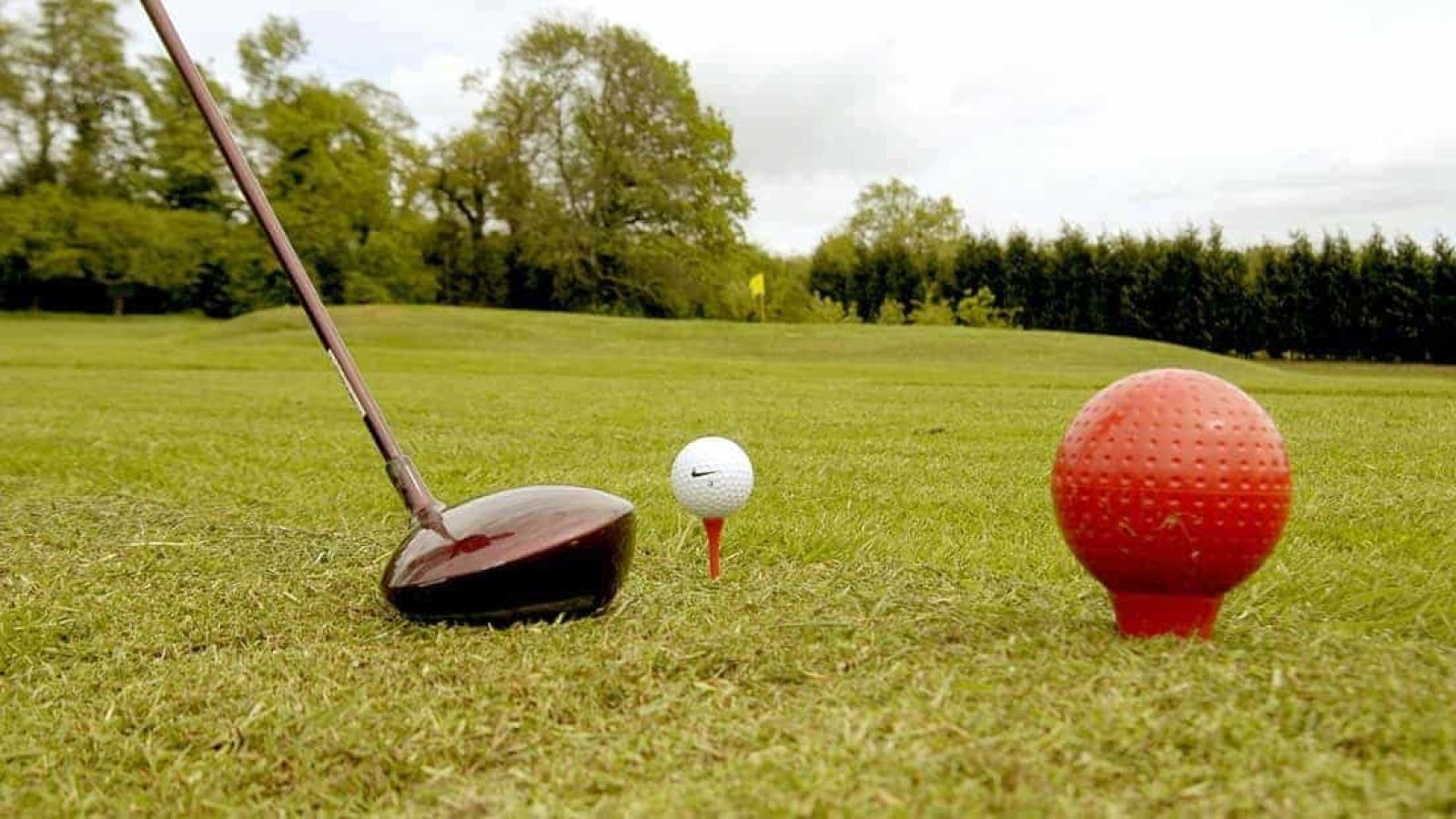 Pitch and Putt course in Birmingham New Hall Hotel